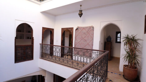 Magnificent Riad tastefully restored in a popular area