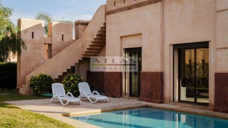 Marrakech : Villa de plain pied avec piscine, route de Fes – Terrain 1000 m²