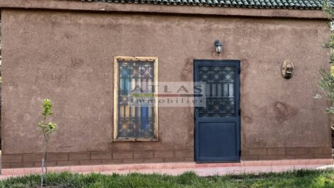 Ferme d’Hôte Exceptionnelle sur 3,5 Hectares avec Piscine, Oliviers et Potentiel Agricole