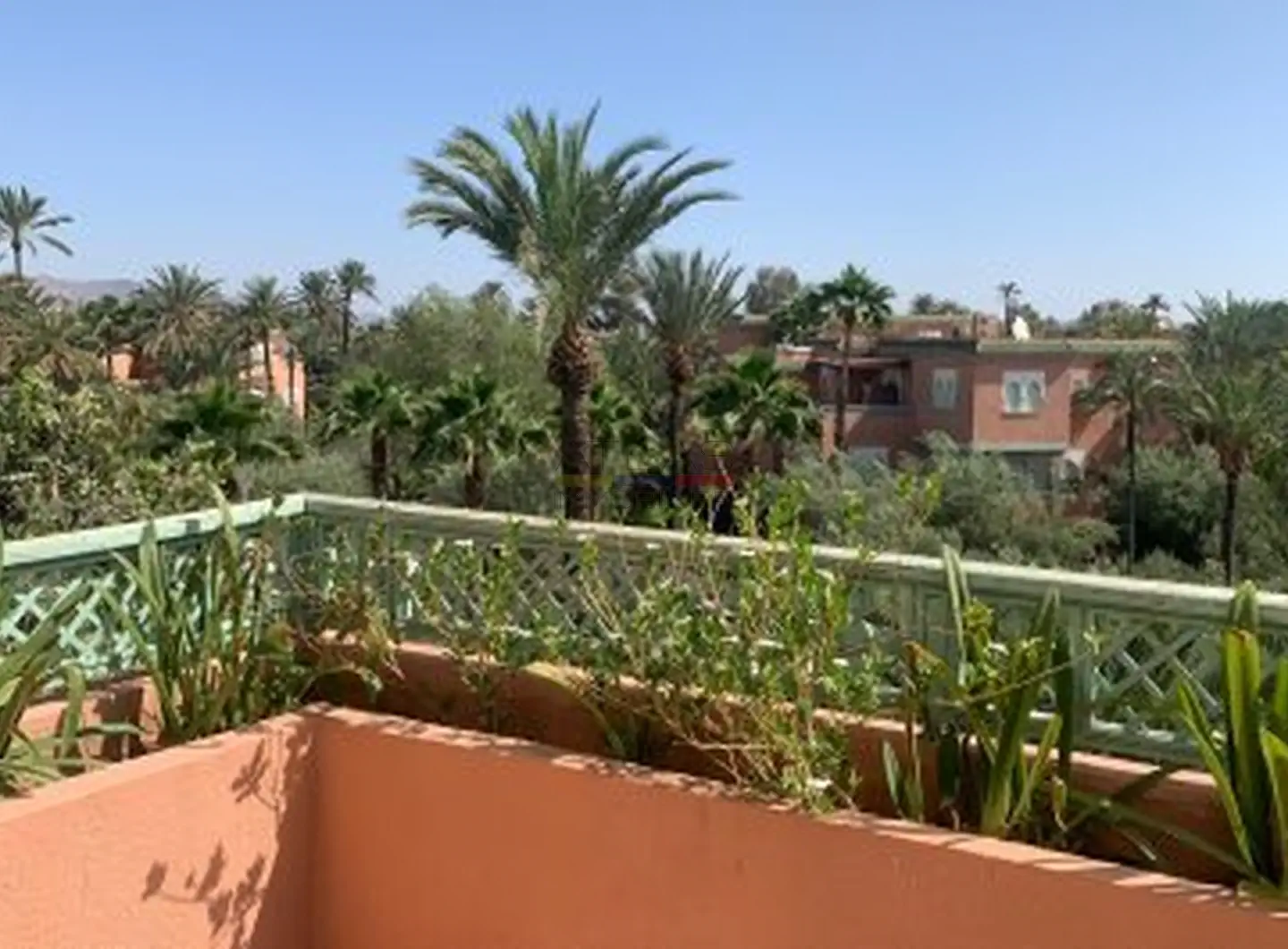 Duplex-spacieux-avec-terrasse-dans-copropriété-de-standing-à-Marrakech (1)