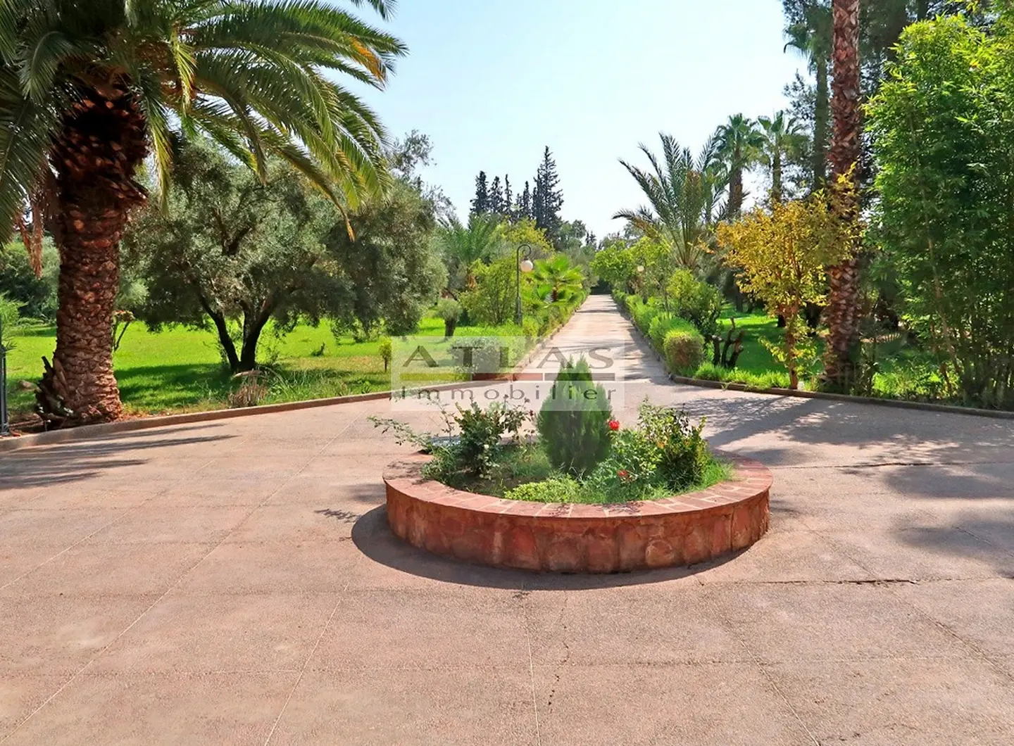 domaine-3-villas-marrakech-piscine-jardins-investissement (24)