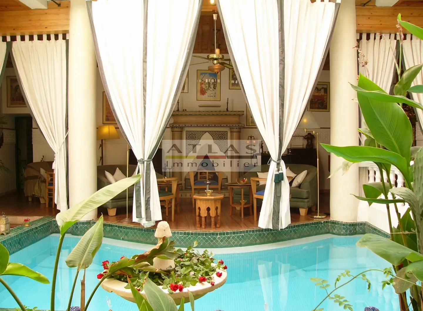 maison-hotes-vendue-marrakech-terrasses-vue (1)