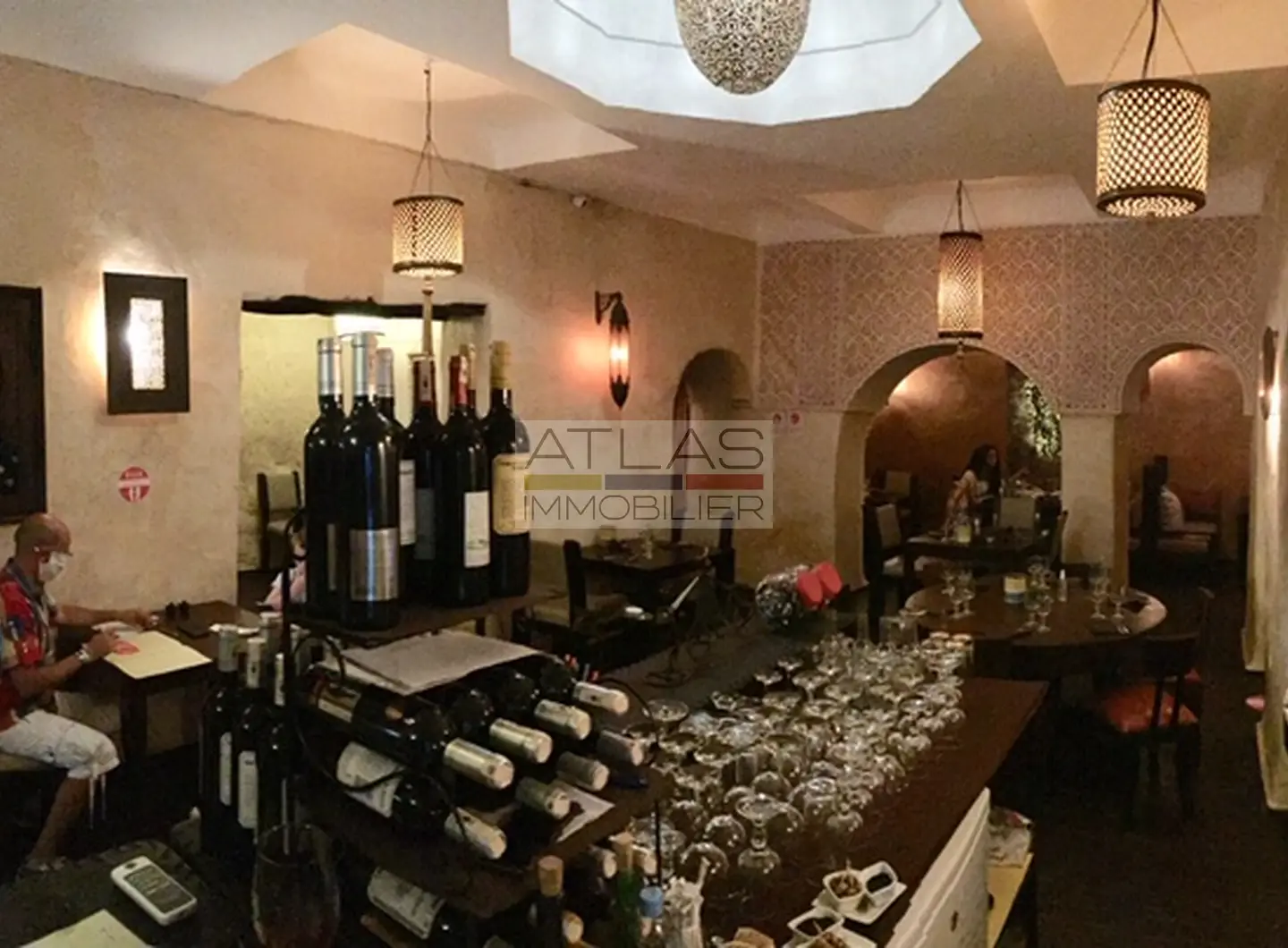 restaurant-ouvert-en-2003-ayant-une-excellente-reputation (13)