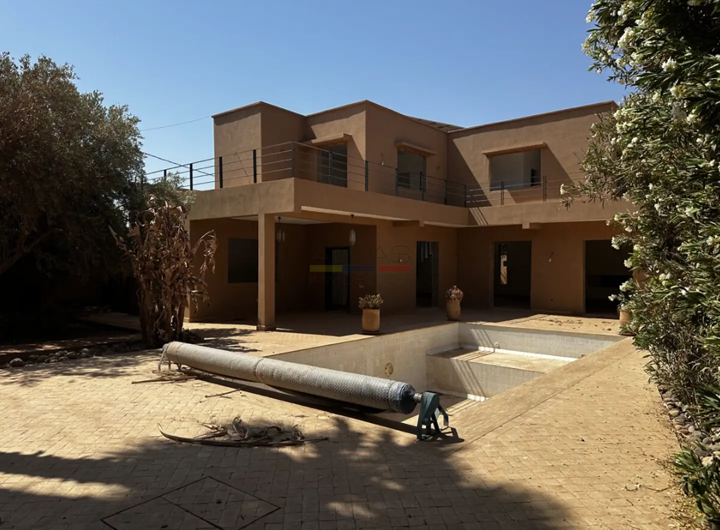 villa-avec-piscine-privée-proche-marrakech (3)