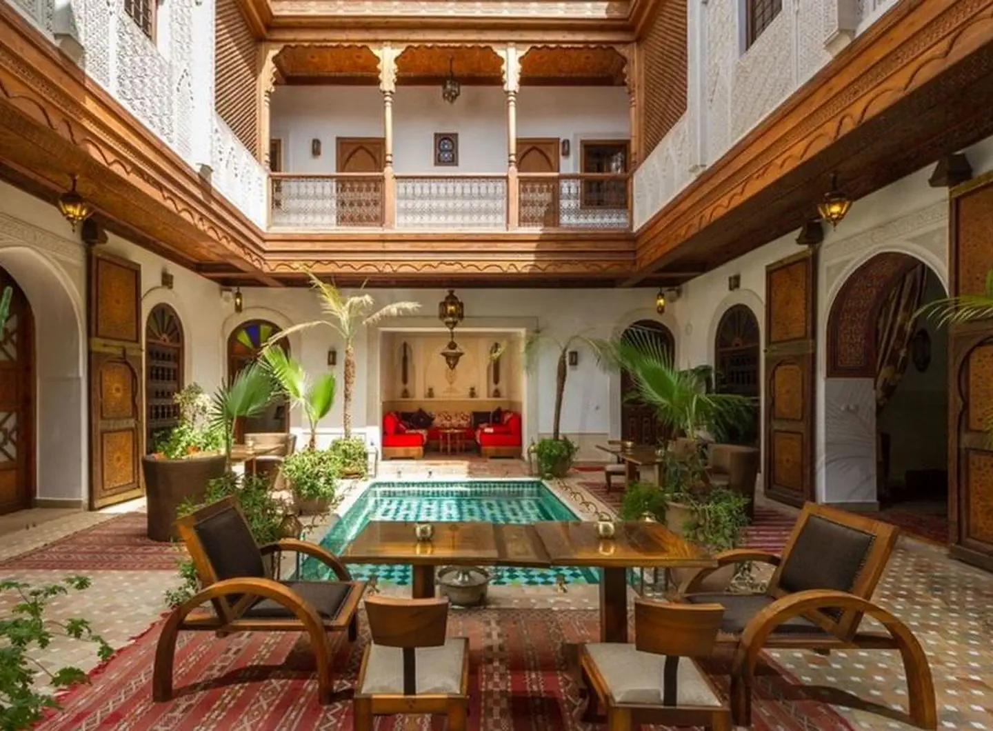 riad-vendu-marrakech-maison-hotes-palais-bahia (17)