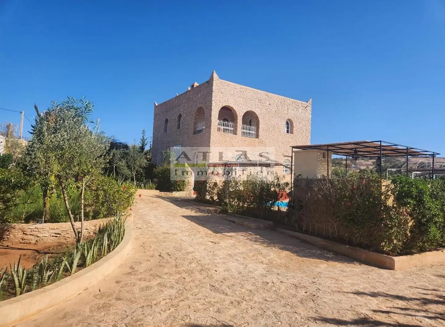 villa-essaouira-location-avec-piscine-tennis (14)