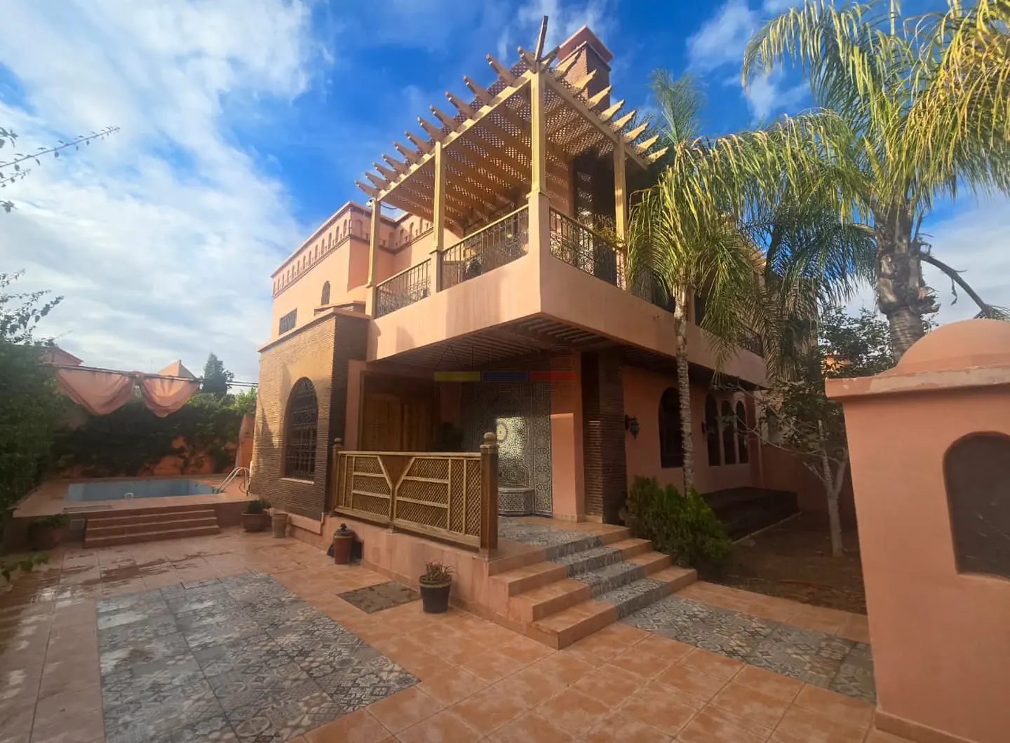 villa-piscine-targa-marrakech-exterieur (4)