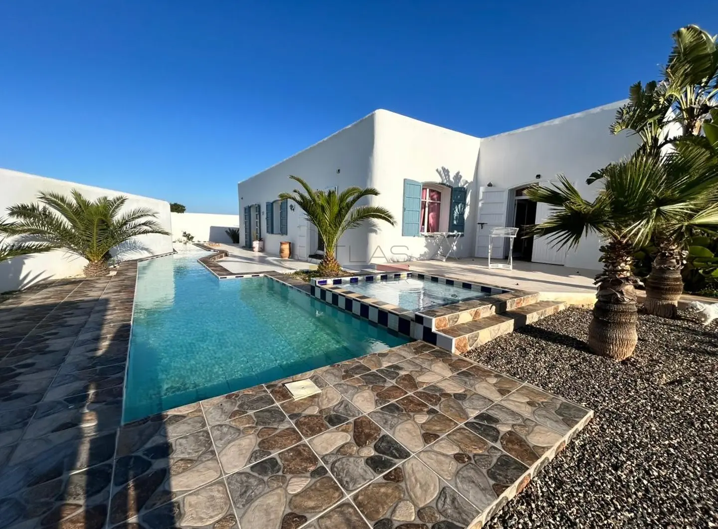 villa-vue-ocean-moulay-bouzerktoun-essaouira-piscine (13)