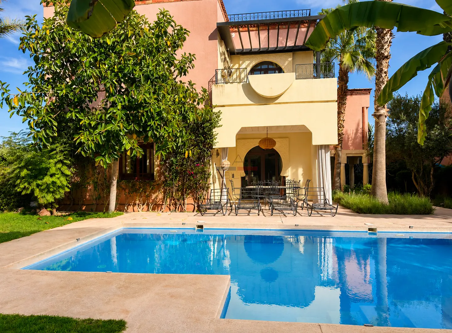 marrakech-villa-luxe-piscine-jardin