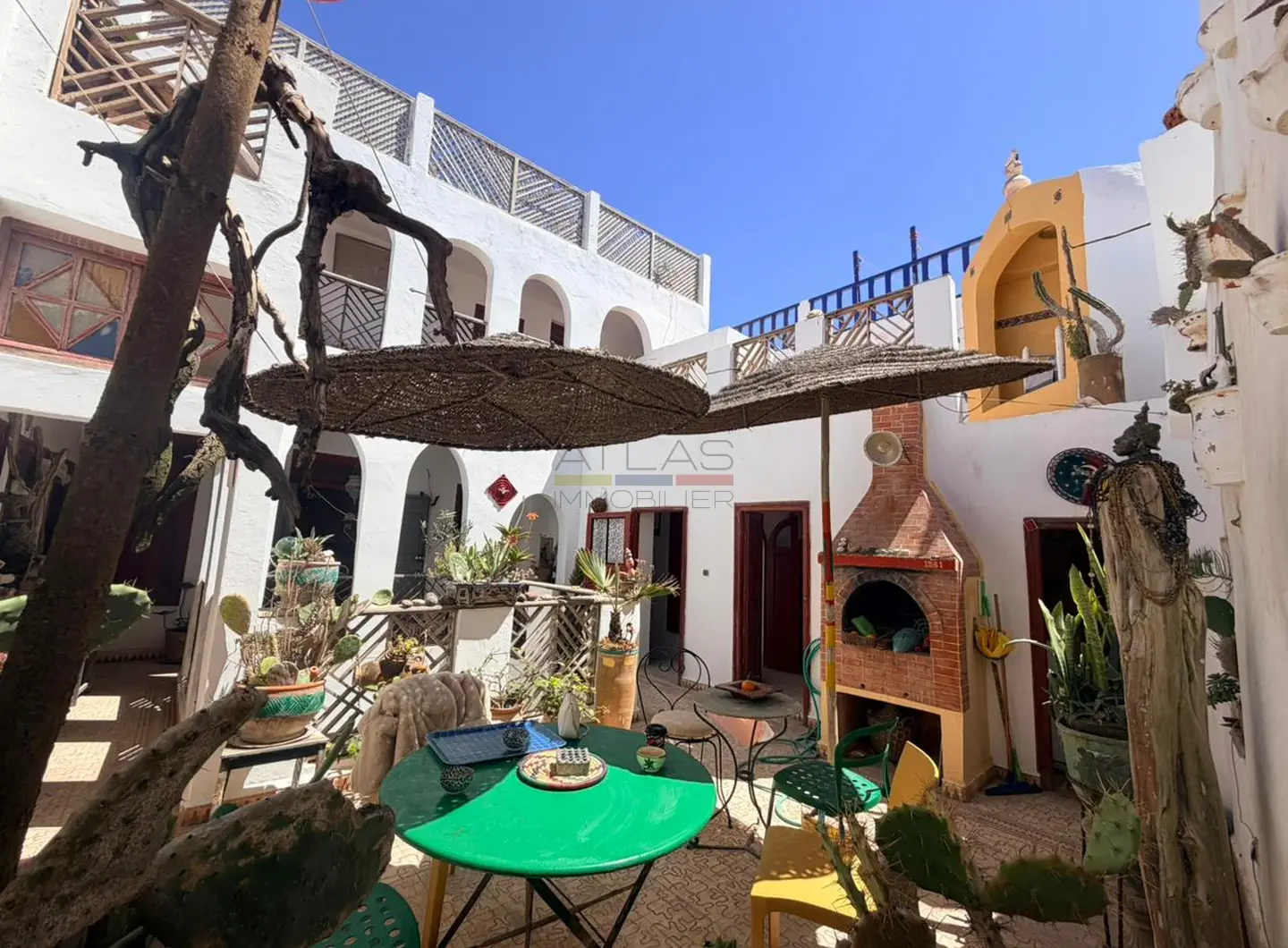 riad-essaouira-medina-terrasse-vue-mer-chambres-renovation-investissement (4)
