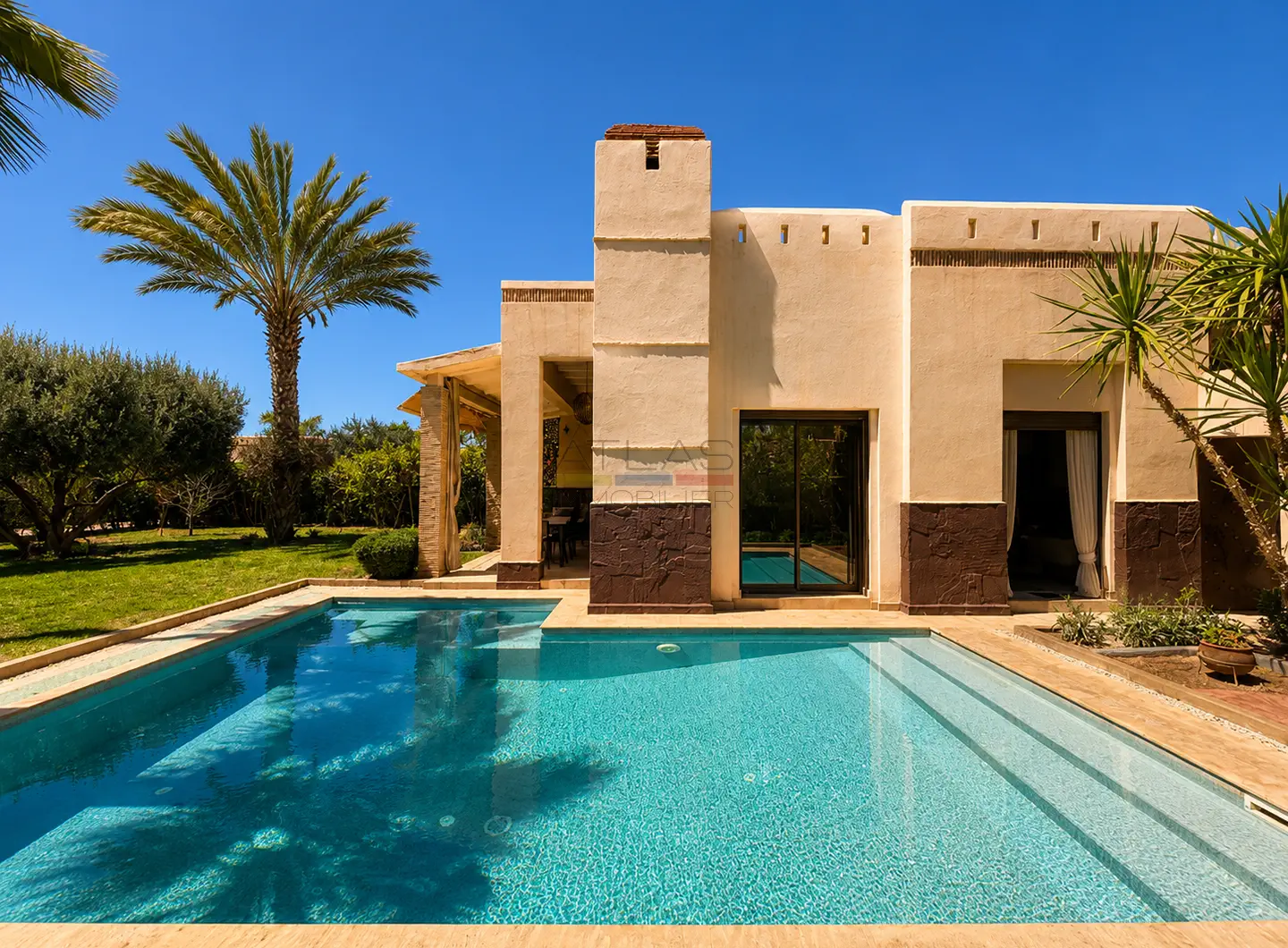 villa-piscine-marrakech-residence-securisee-3-chambres-jardin (16)