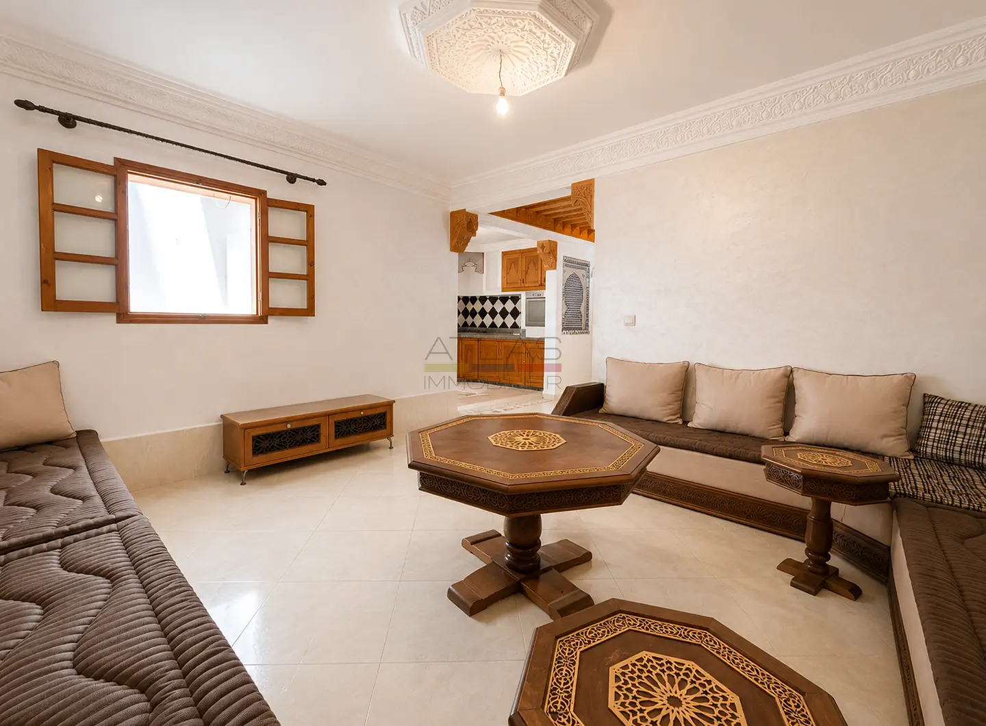 essaouira-maison-salon-marocain-spacieux